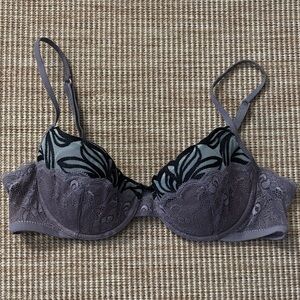 NWT Malizia by La Perla Lace Bra - Gray and Black B36